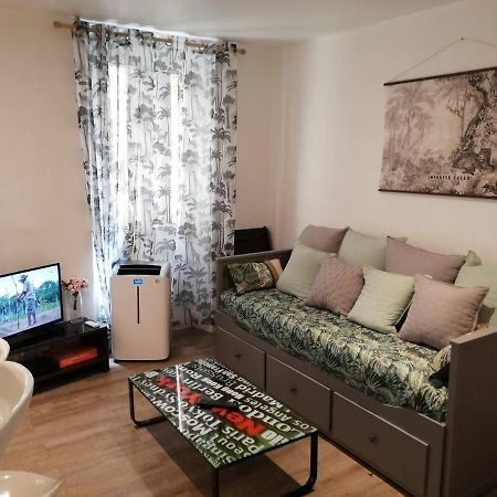 Appartamento Coquet 2 pièces coeur Vieil Antibes Esterno foto