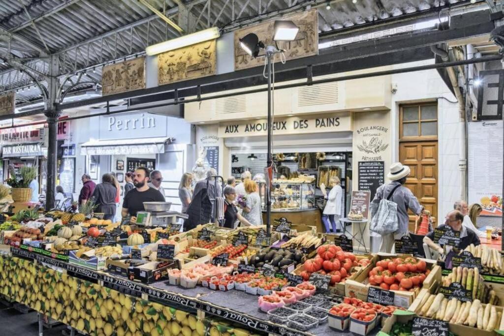Appartamento Coquet 2 pièces coeur Vieil Antibes Esterno foto